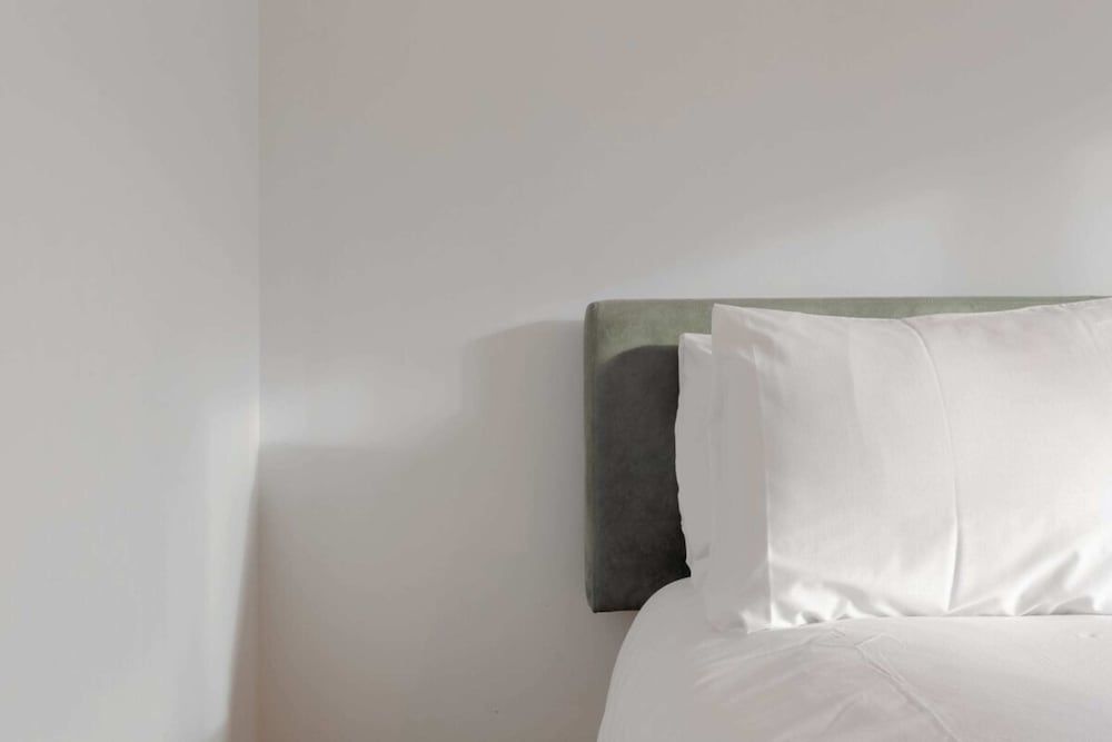 undefined A Spacious 2 Bedroom Apartment In Aldgate East 9