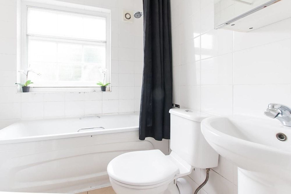 undefined PML Apartments Harewood 5