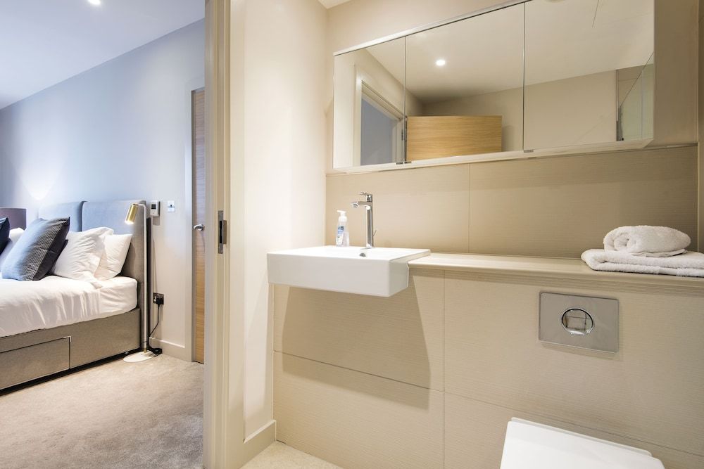 Deluxe Victoria Home close to Buckingham Palace Apartment (3 Bedrooms) 14