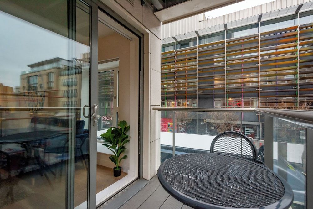 undefined MySquare Apartments Shoredtich 9