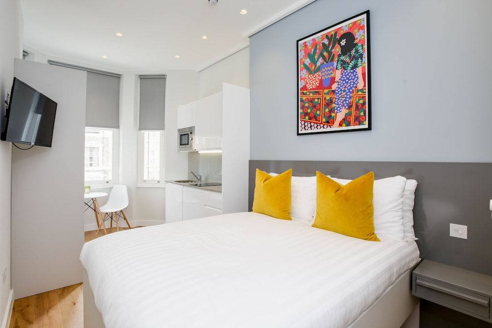 StayPrime Kensington Serviced Apartments Small Studio Apartment 12