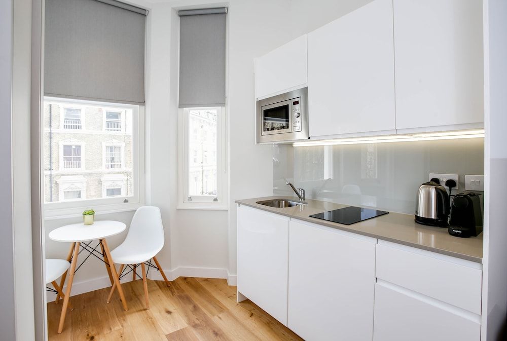 StayPrime Kensington Serviced Apartments Small Studio Apartment 31