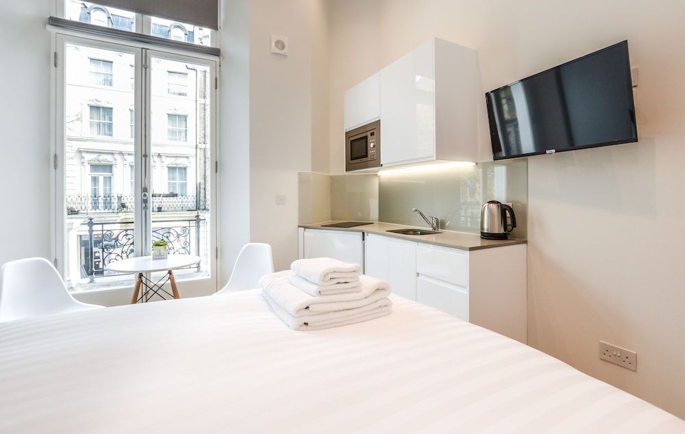 StayPrime Kensington Serviced Apartments Small Studio Apartment 39