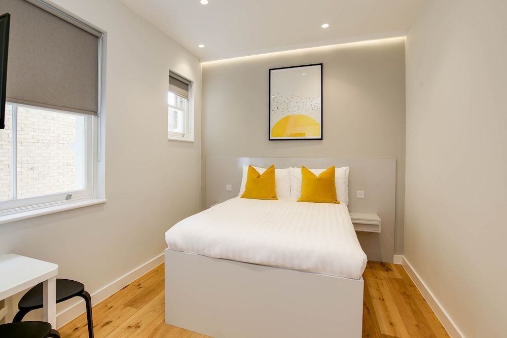 StayPrime Kensington Serviced Apartments Small Studio Apartment 16
