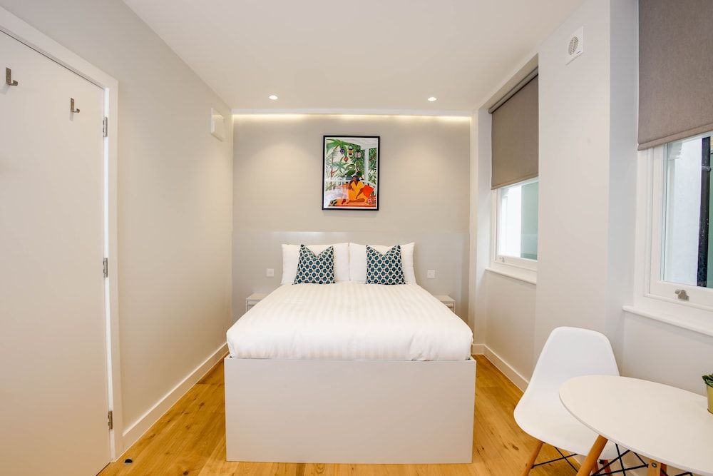 Lower Ground Floor Studio Apartment
