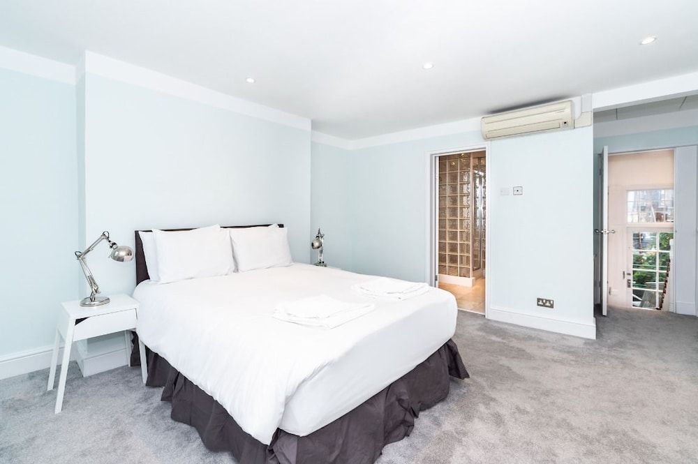 PML Apartments Notting Hill Apartment, Terrace 13