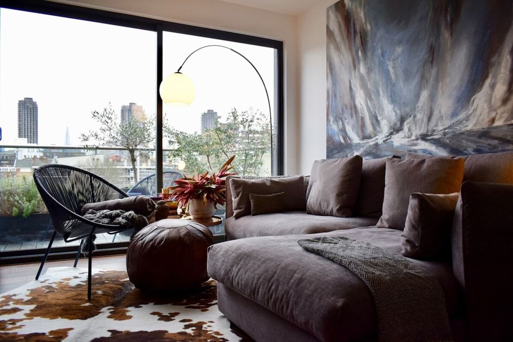 undefined Contemporary 1 Bedroom Flat With Stunning London View 8