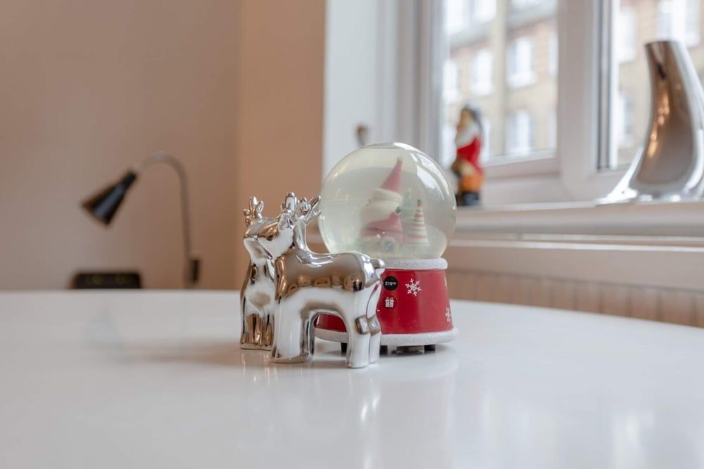 undefined Well Located 2 Bedroom 1 Bath in Elephant & Castle