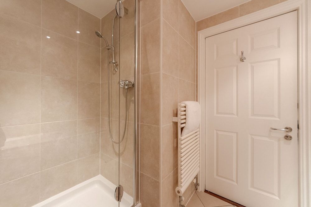 undefined Roomspace Apartments -The Courtyard 10