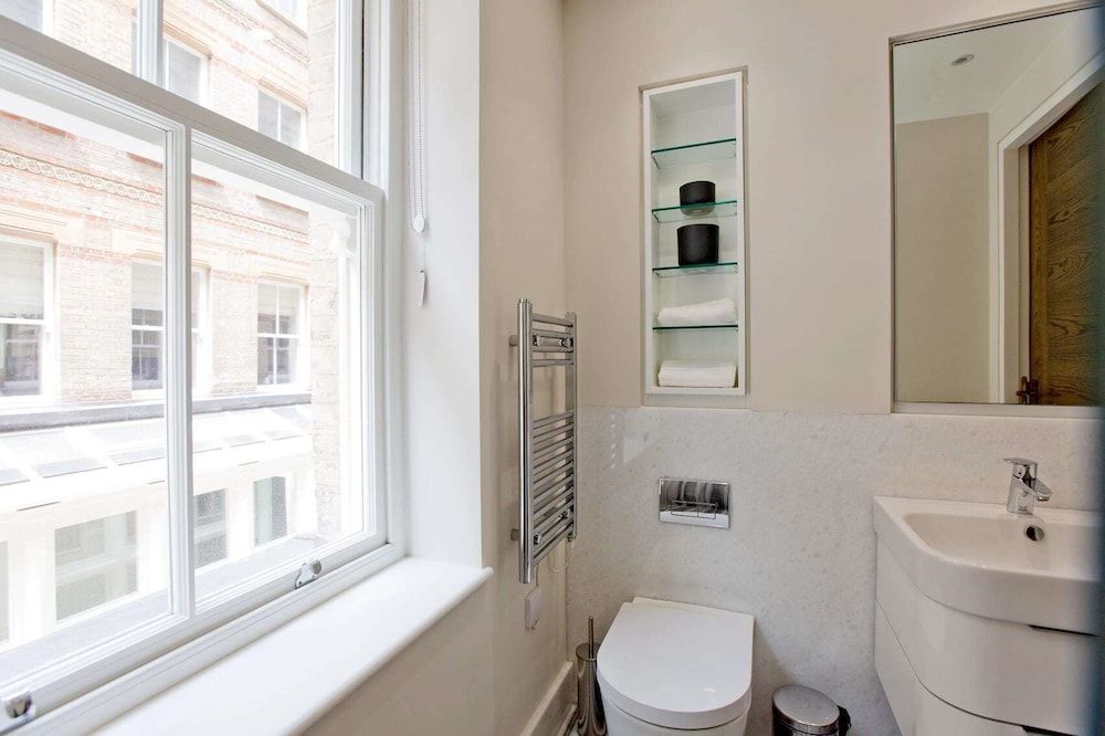 undefined Luxury Holborn 1 Bedroom Flats 6