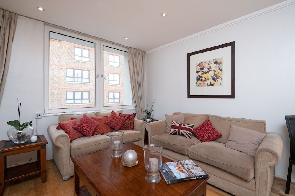 undefined Delightful Kensington Home close to Hyde Park 8