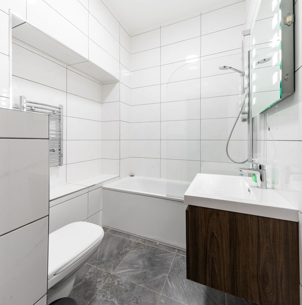 Luxury Apartments in Central London 2 Bedroom Apartment Occupancy 6 11