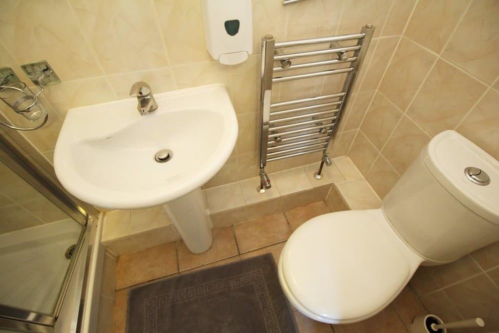 undefined Flexistay Hillbrook 6