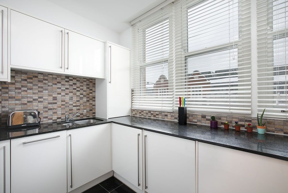 undefined 3 Beds 2 Baths Penthouse 7