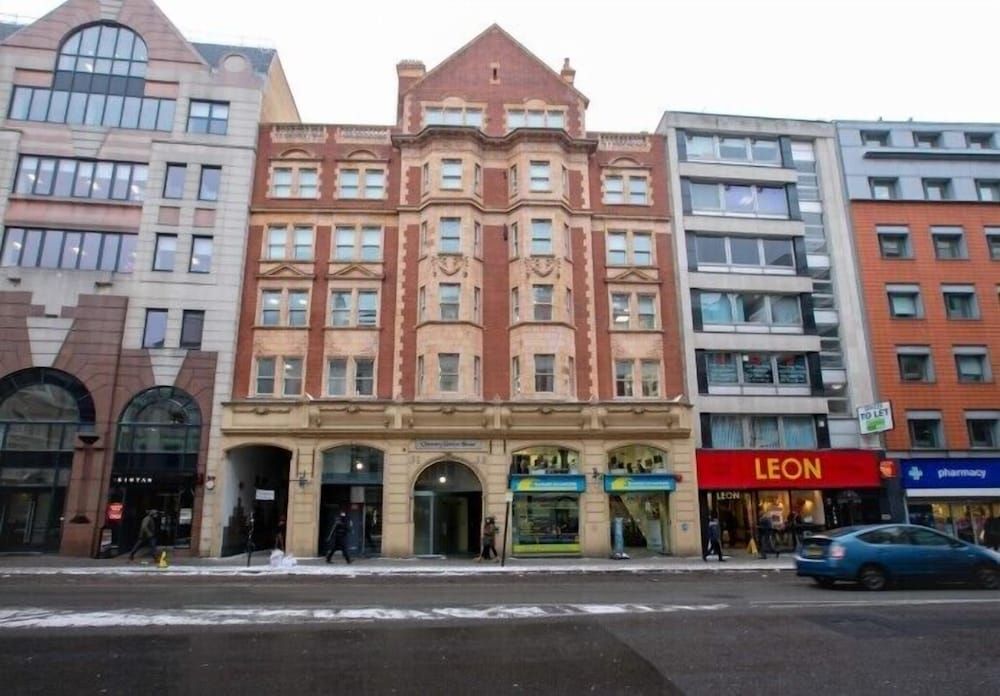 undefined 3 Beds 2 Baths Penthouse 2