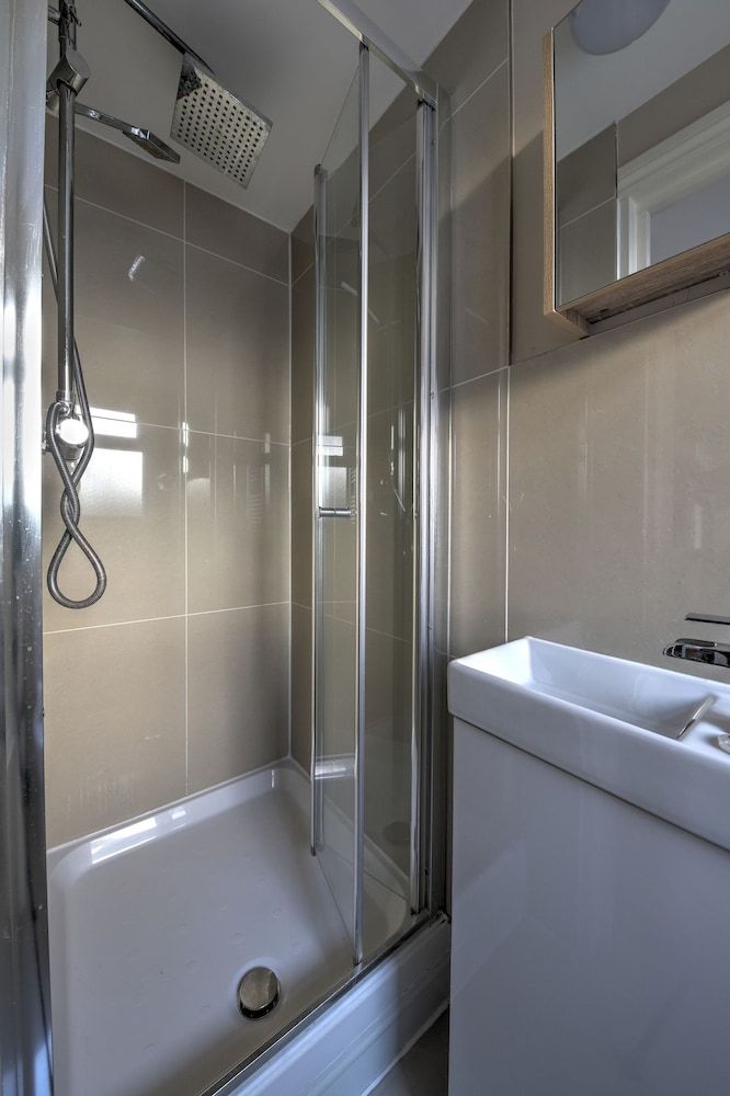 CJ8 Medium Studio Studio, Kitchen 8