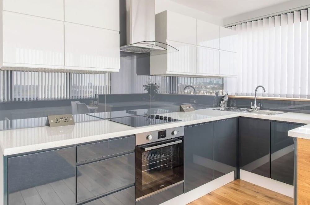 undefined 26 Penge House