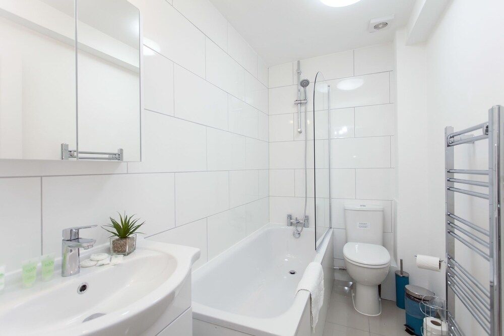 Victoria Magical Atmosphere with Patios Apartment, 2 Bedrooms 16