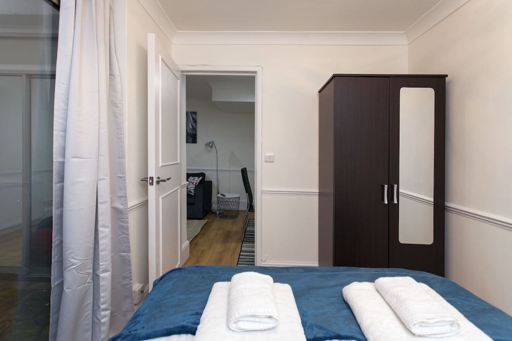 Victoria Magical Atmosphere with Patios Apartment, 2 Bedrooms 8