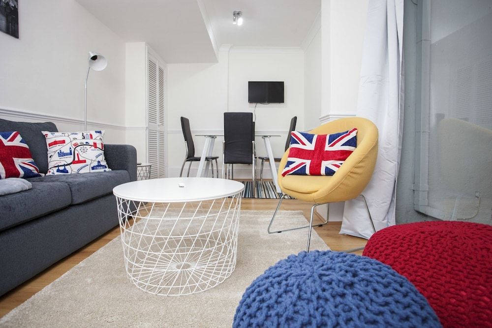 Victoria Magical Atmosphere with Patios Apartment, 2 Bedrooms 28