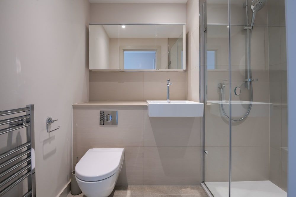 Modern Family Home close to Victoria Station Apartment (2 Bedrooms) 27