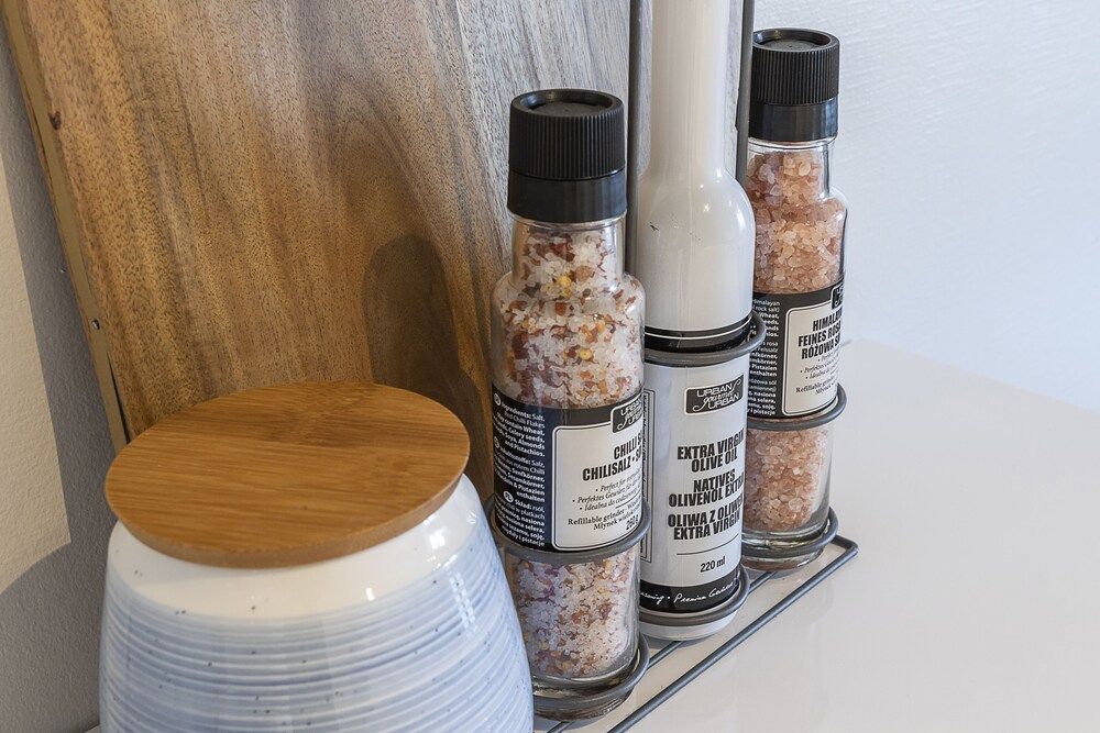 Imperial Suite in Swiss Cottage Apartment, 1 Double Bed with Sofa bed 16