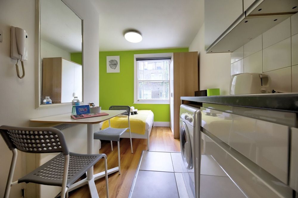 undefined IN2 Large Studio 7