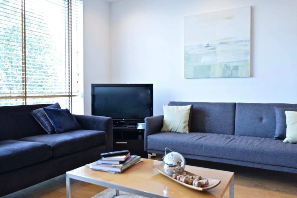 undefined Modern 1 Bedroom Property in Central London 6