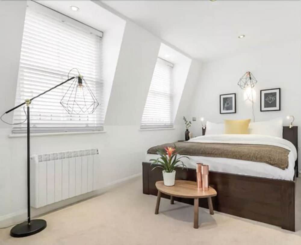 The Art Inn Panoramic Apartment, 1 Double Bed with Sofa bed, Balcony 3