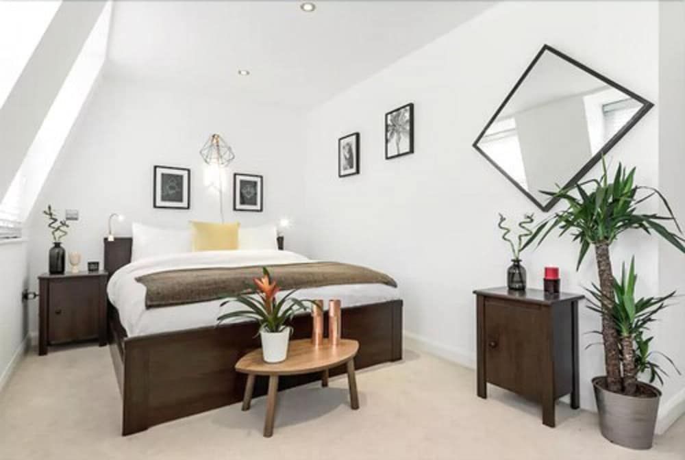 undefined The Art Inn 2