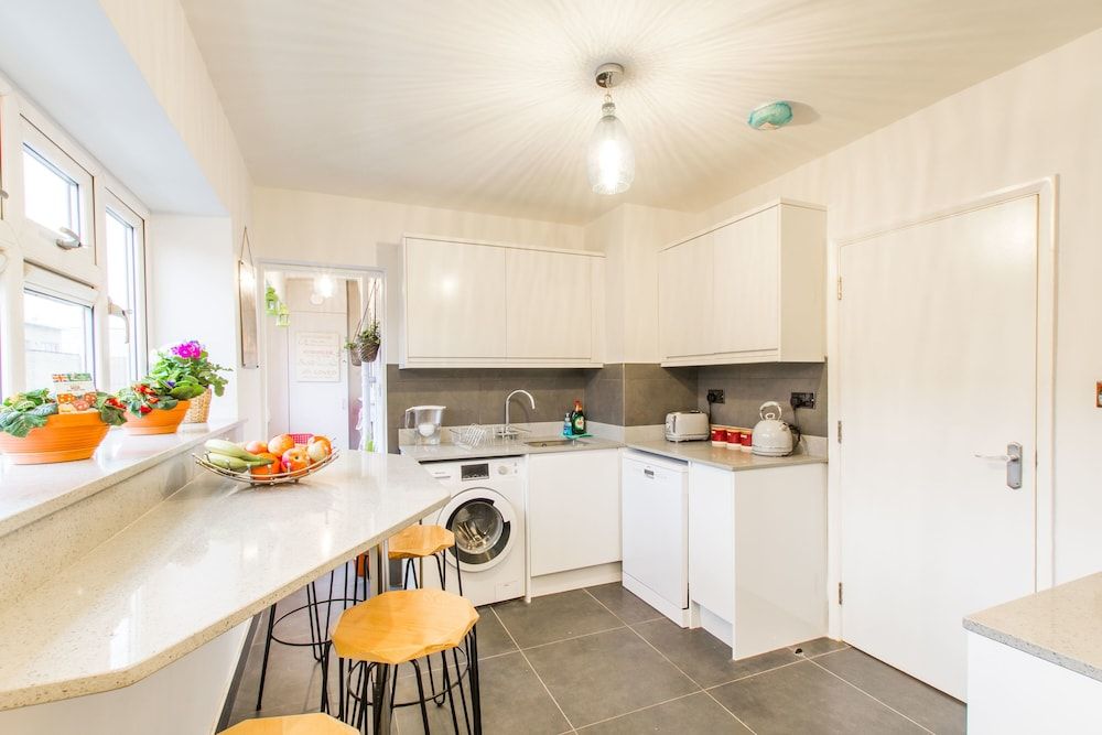 undefined Luxury London Apartment 5-double rooms 4