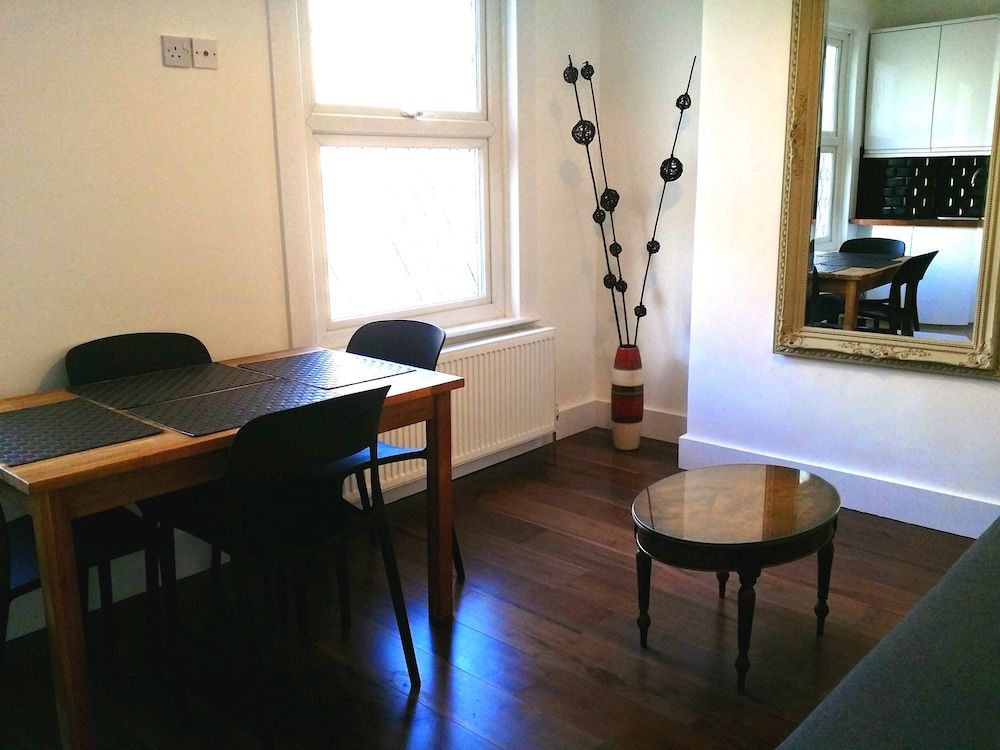 Victorian Terraced Apartments Superior Apartment, 2 Bedrooms, Non Smoking 8