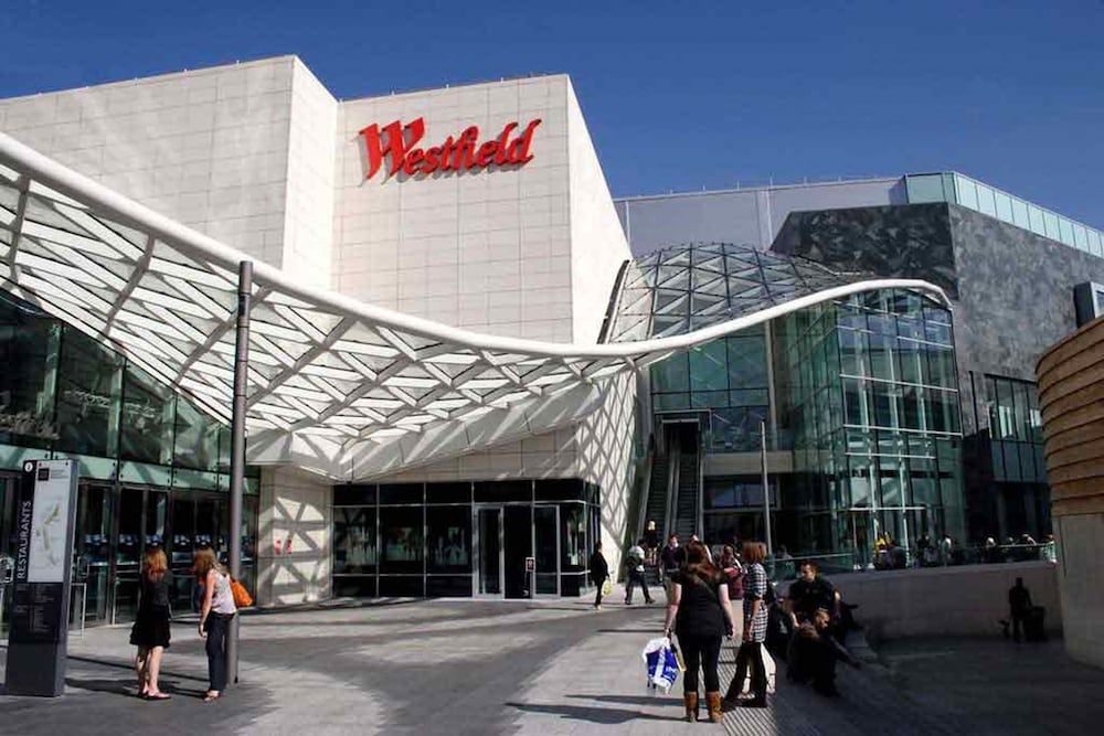 undefined R2 Medium Studio 3