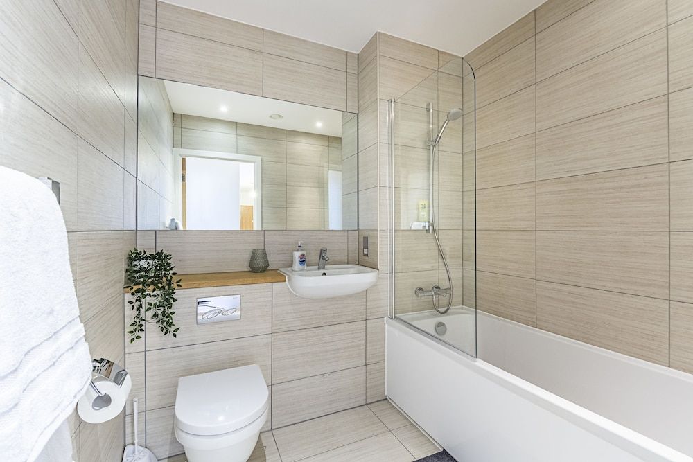 Stunning Brand New Westminster Apartment Superior Apartment, Multiple Beds 32