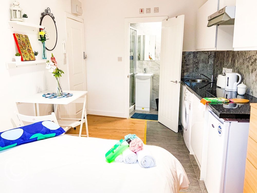 undefined Cricklewood Studio Flats 2