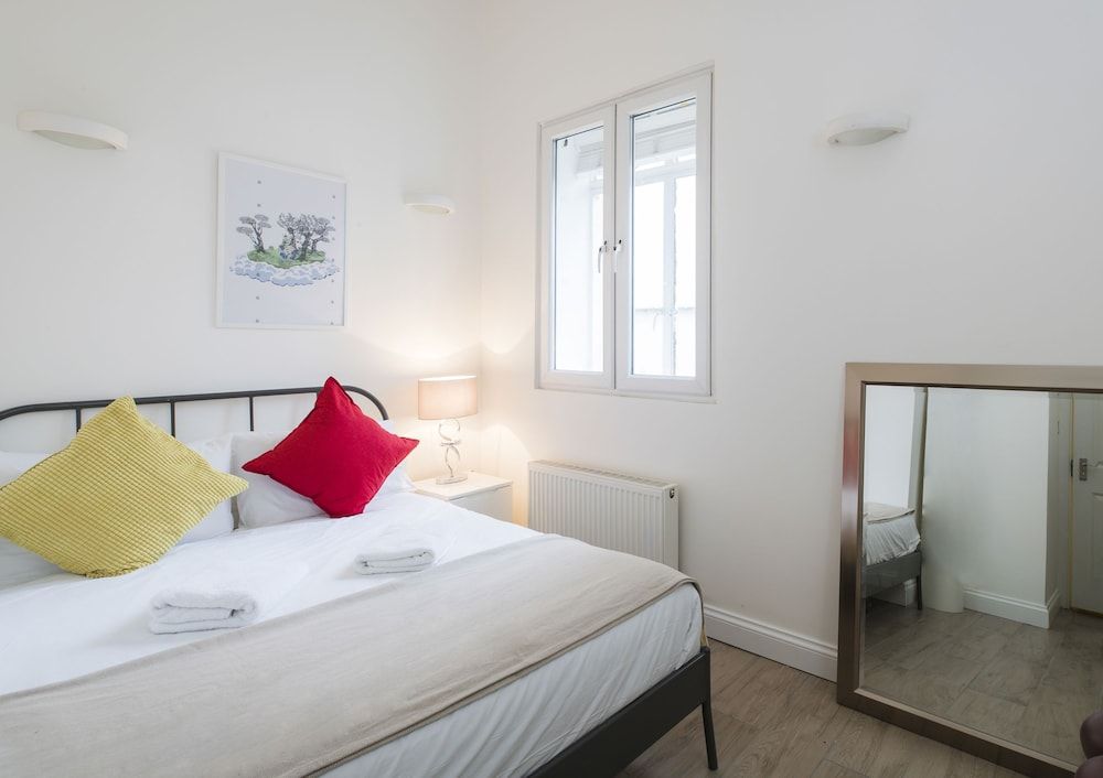 undefined Westbourne Gardens by Lime Street 5