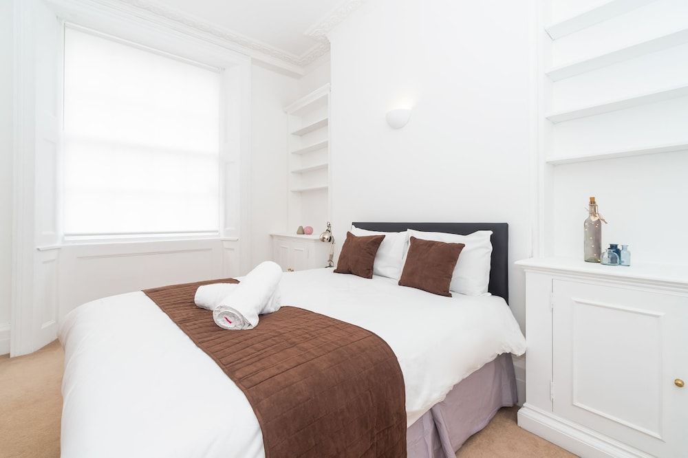 PML Apartments Montpelier Street Apartment, Multiple Beds 25