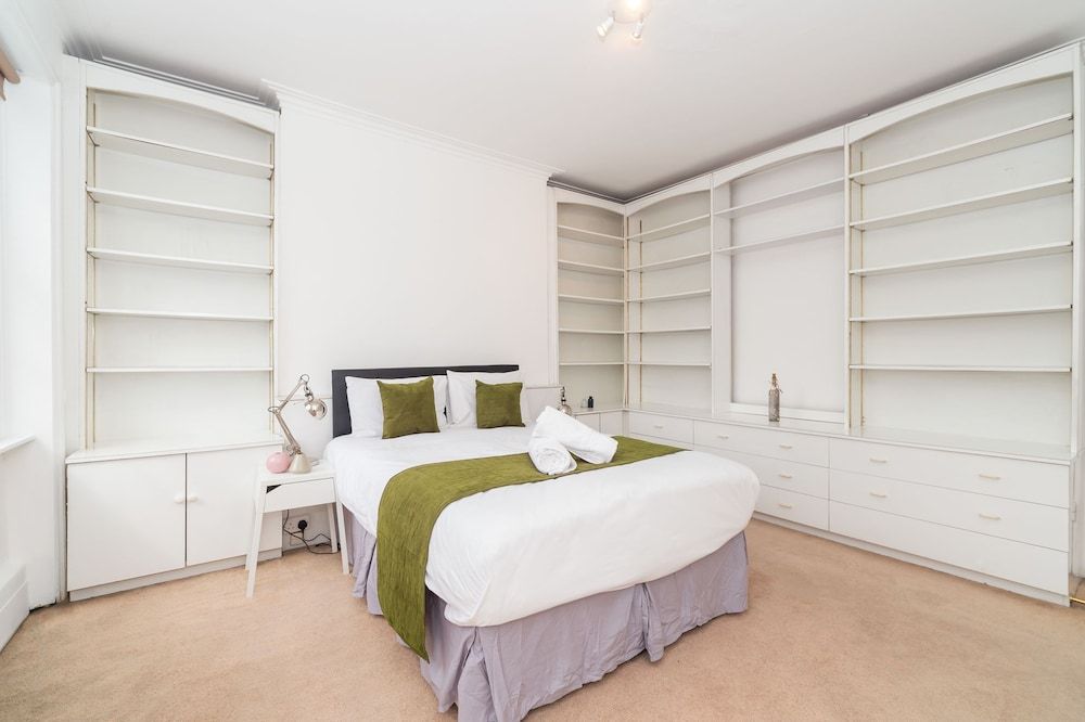 undefined PML Apartments Montpelier Street 5