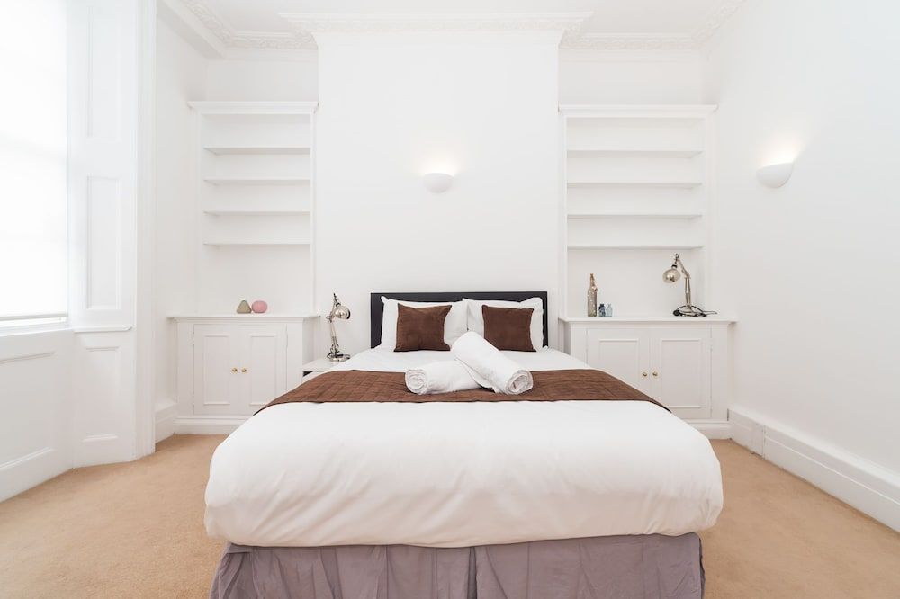 undefined PML Apartments Montpelier Street 10