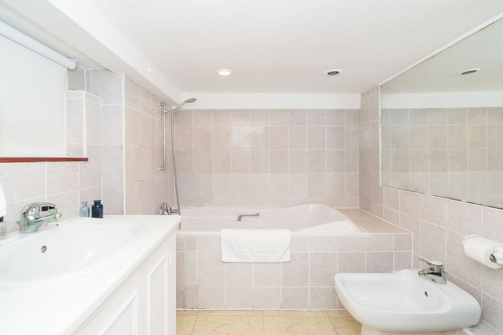 PML Apartments Montpelier Street Apartment, Multiple Beds 45