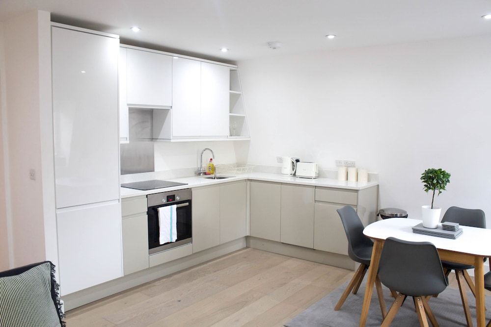 undefined Cosy Two Bed in Islington 5