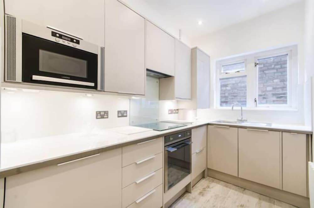 undefined Brondesbury Apartments