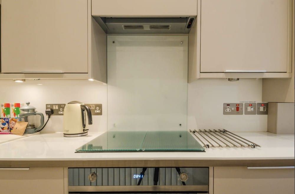 undefined Brondesbury Apartments 10