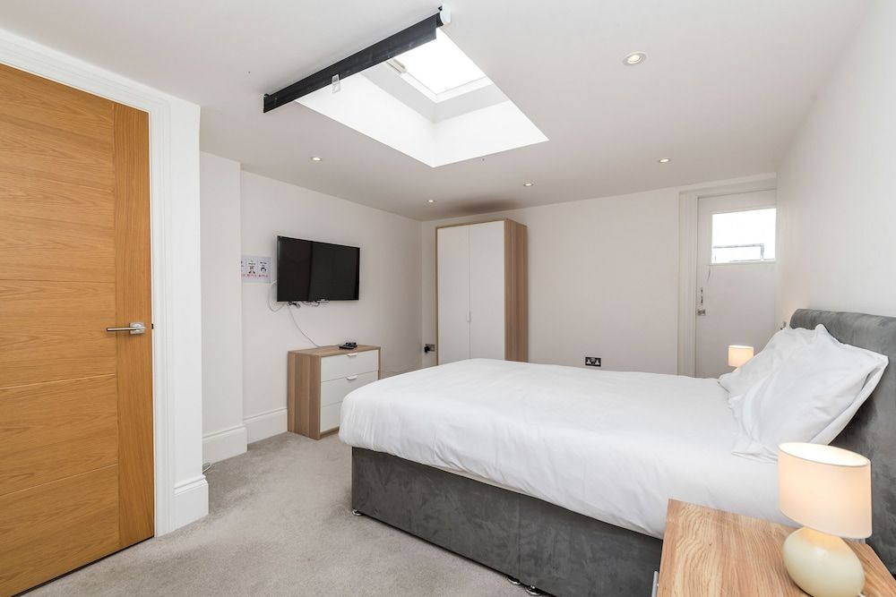 undefined Piccadilly Lofts  by Allô Housing 7