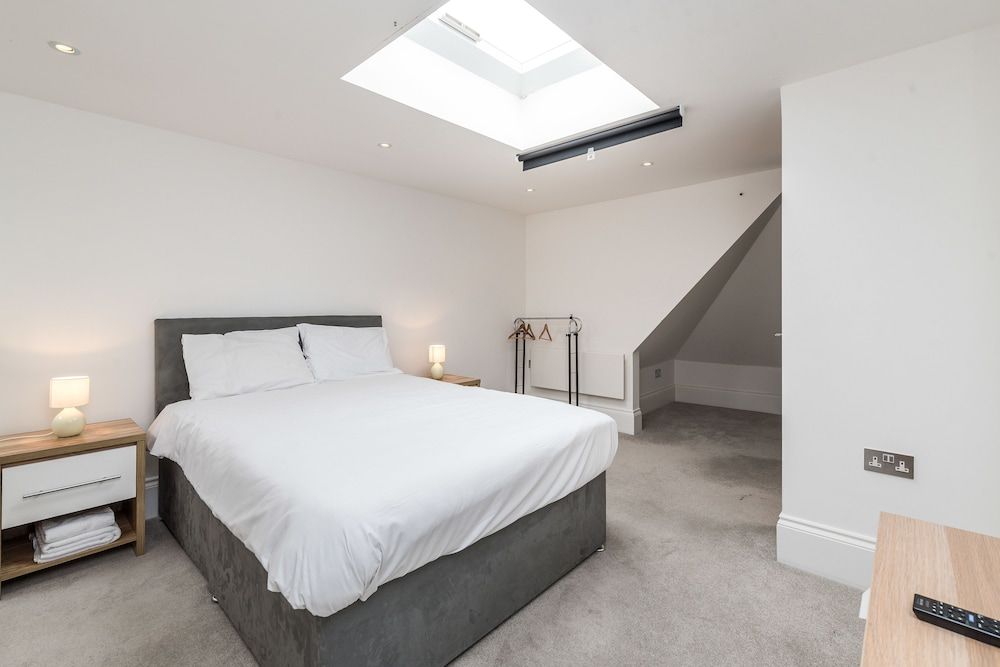 undefined Piccadilly Lofts  by Allô Housing 8