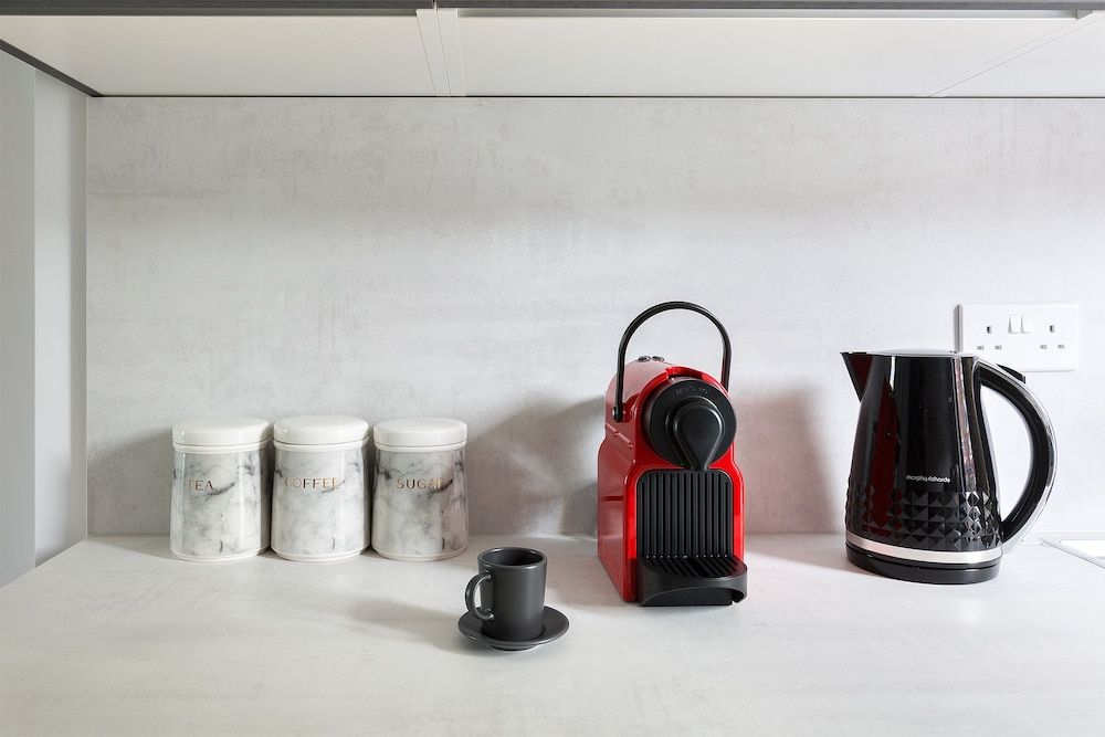 Heart of Camden Apartment, Multiple Beds (154a) 14