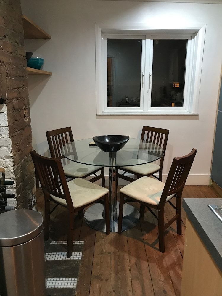 Maida Vale Queens Park Warwick Avenue Apartment with Terrace 16