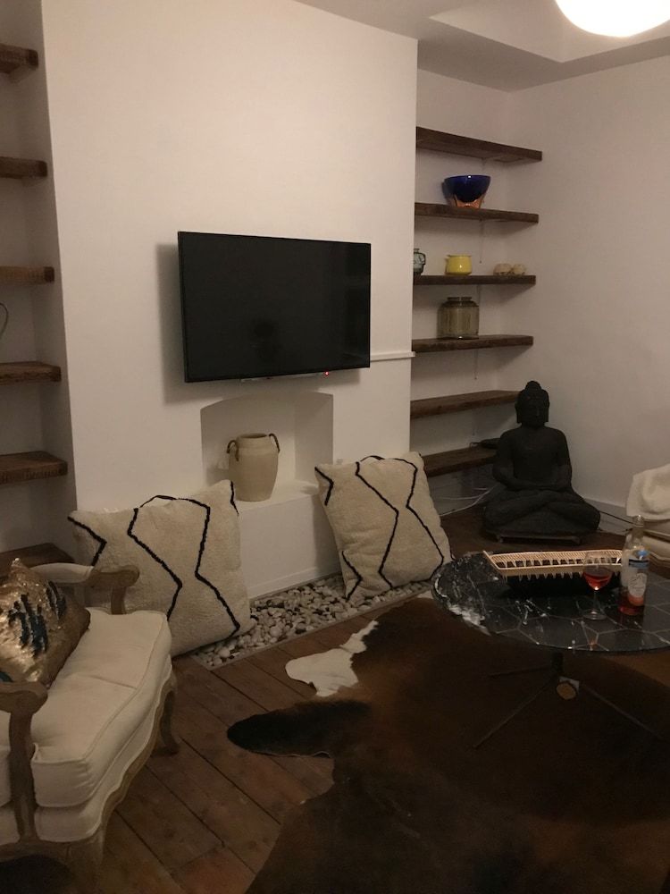 Maida Vale Queens Park Warwick Avenue Apartment with Terrace 23