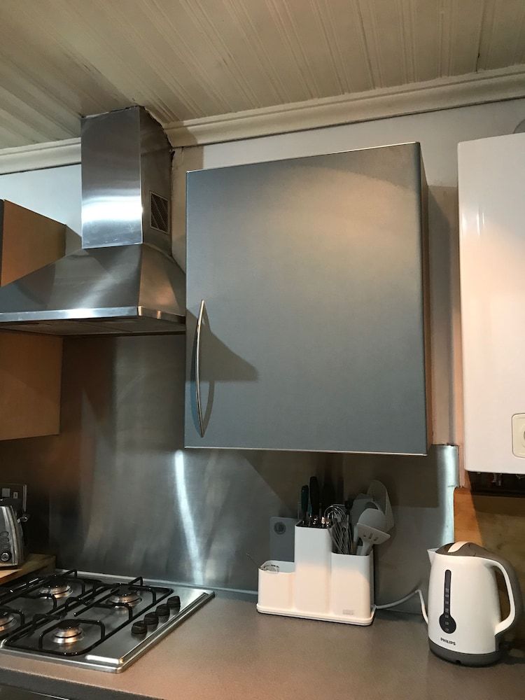 Maida Vale Queens Park Warwick Avenue Apartment with Terrace 17