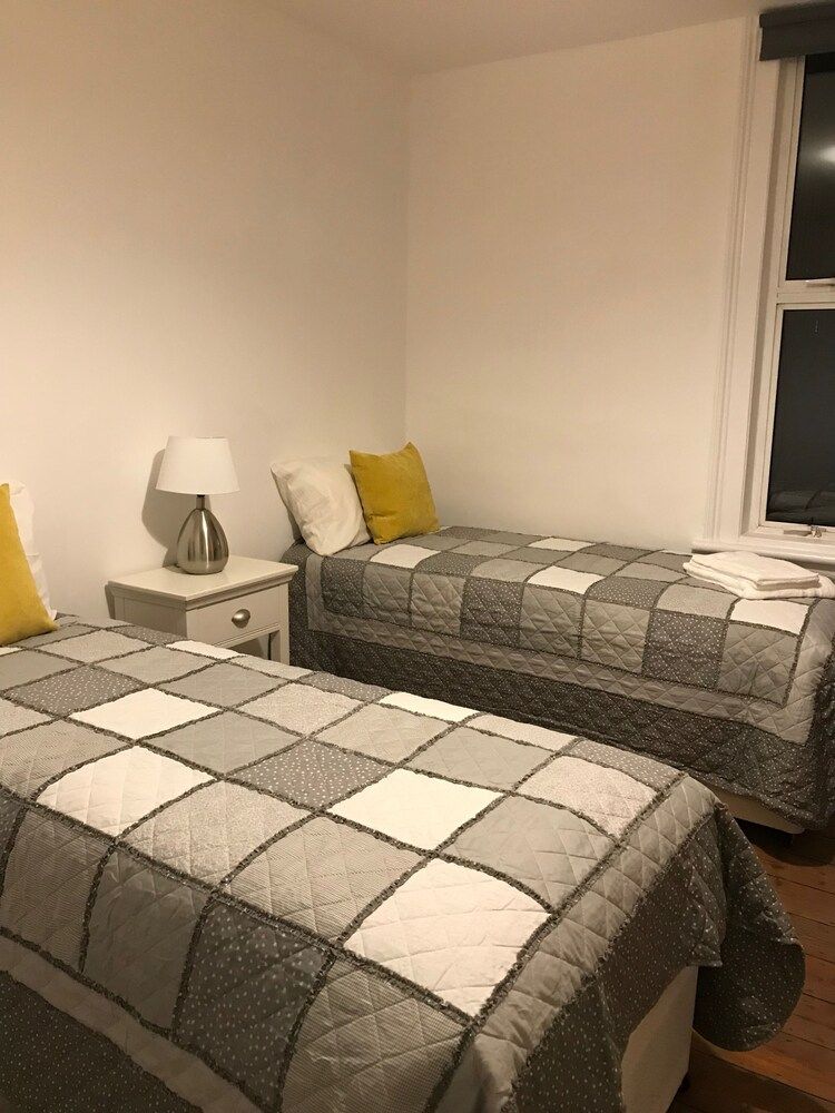 Maida Vale Queens Park Warwick Avenue Apartment with Terrace 3